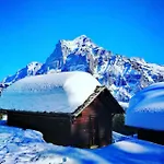 Thun Alps Scenic Views And Concierge By Swisshut * Sigriswil