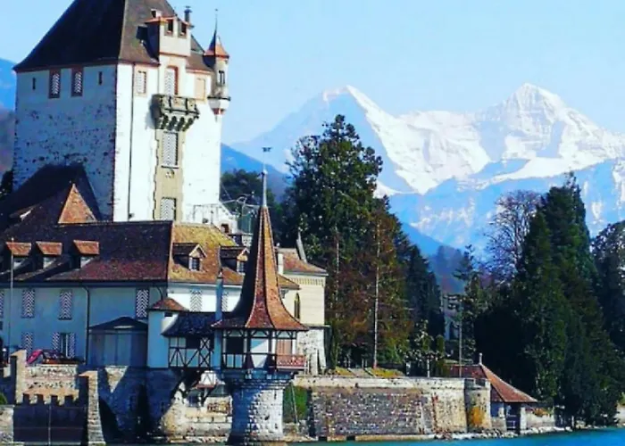 Chalé Thun Alps Scenic Views And Concierge By Swisshut