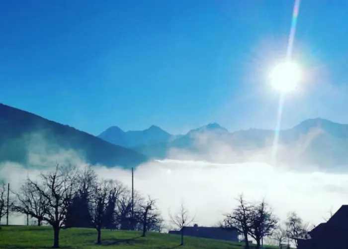 Chalé Thun Alps Scenic Views And Concierge By Swisshut *